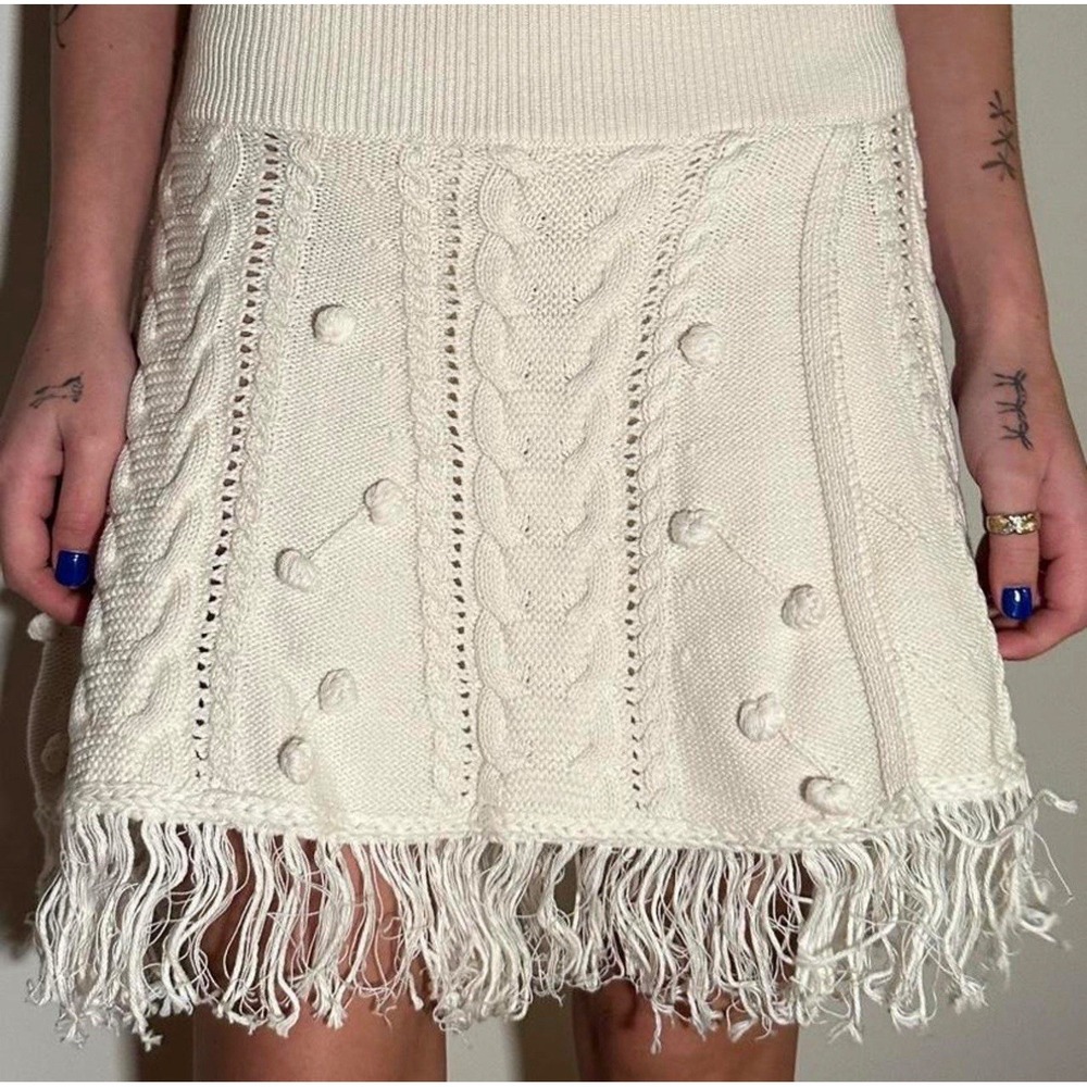 Free People Let's Get Cozy Swit Ivory Cable Cotton Knit Fringe Mini Skirt L NEW